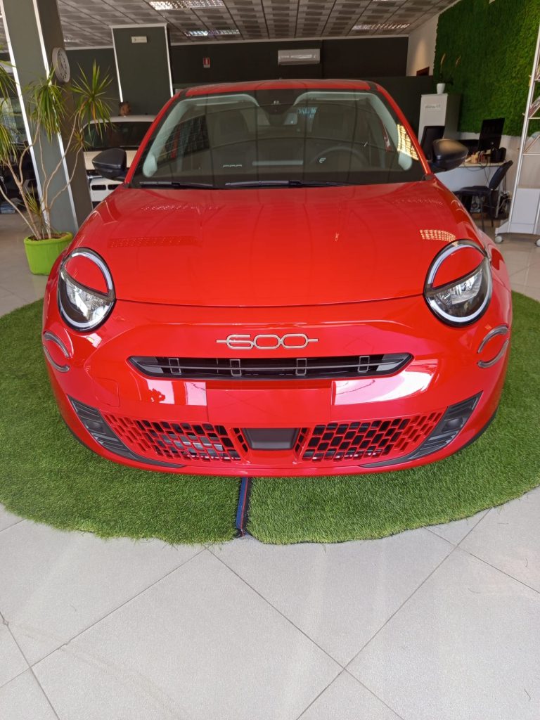 FIAT 600